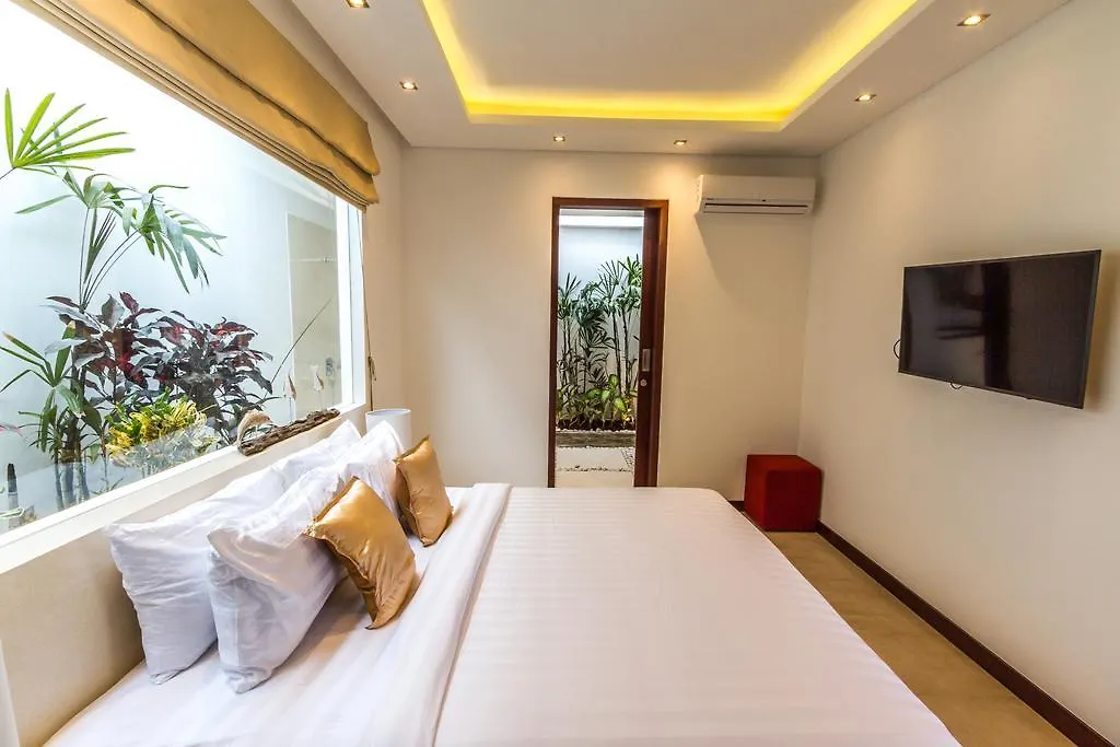 Villa Saha - Elegant 3-Bedroom In Seminyak Indonesia